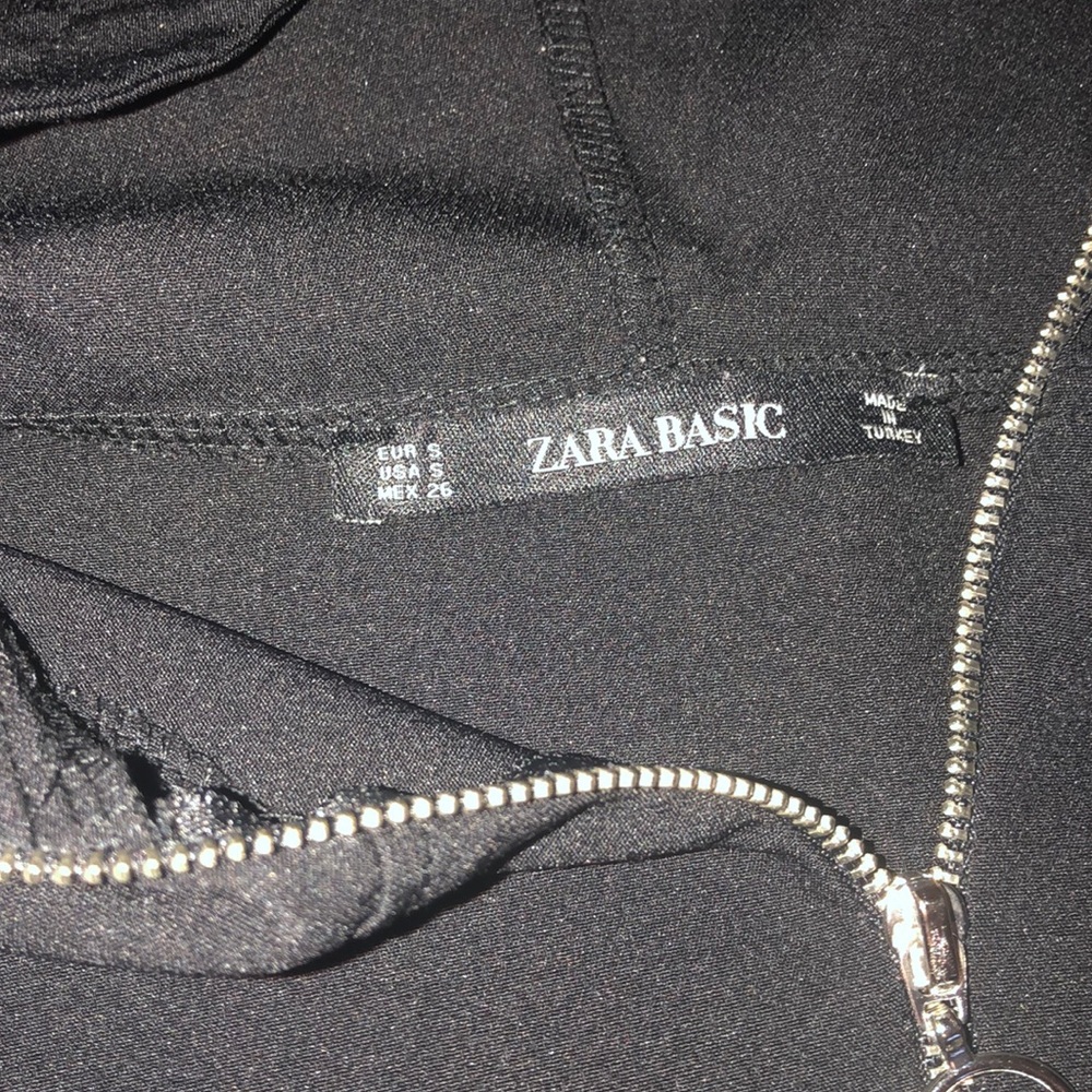 Zara Basic Suit - image 3